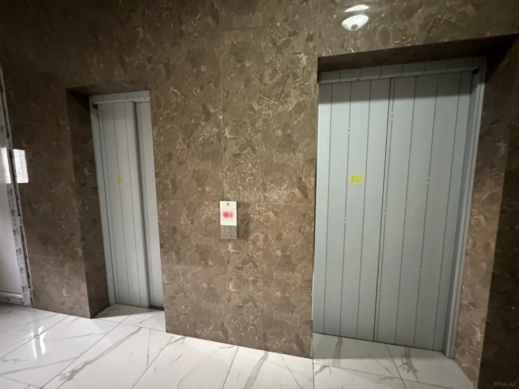 Satılır 2 otaqlı mənzil 58 m²