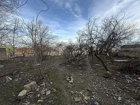 Satılır torpaq sahəsi 10 m²