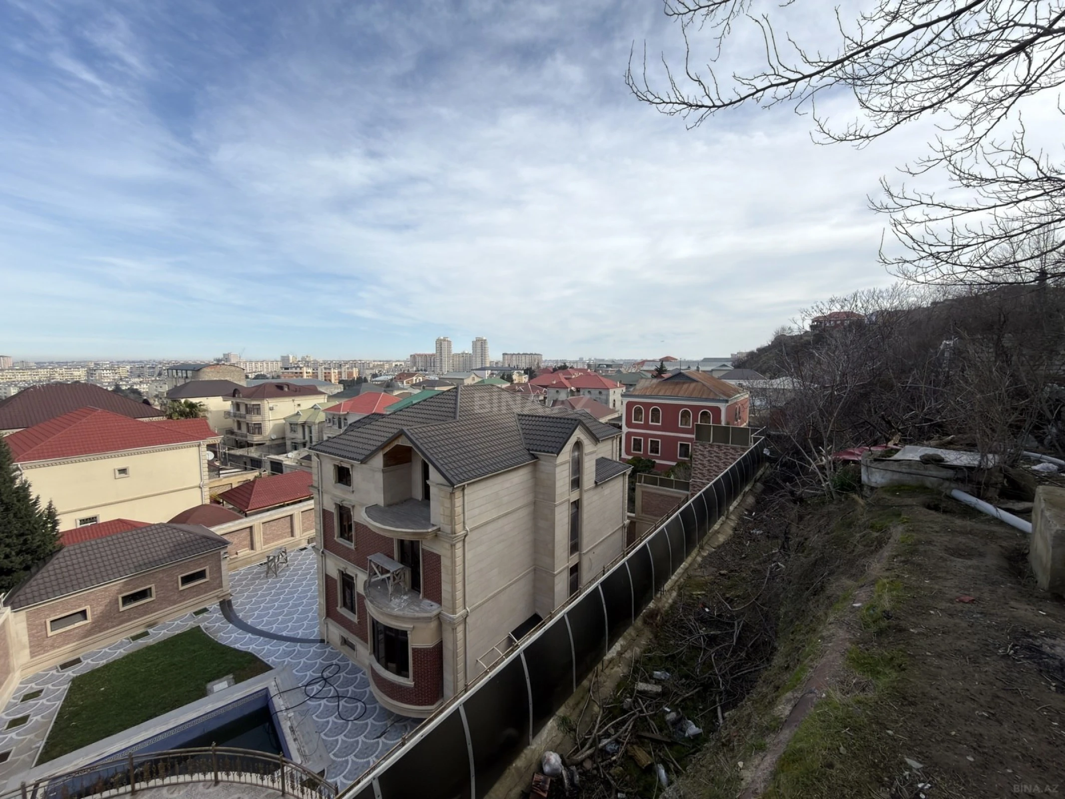 Satılır torpaq sahəsi 10 m²