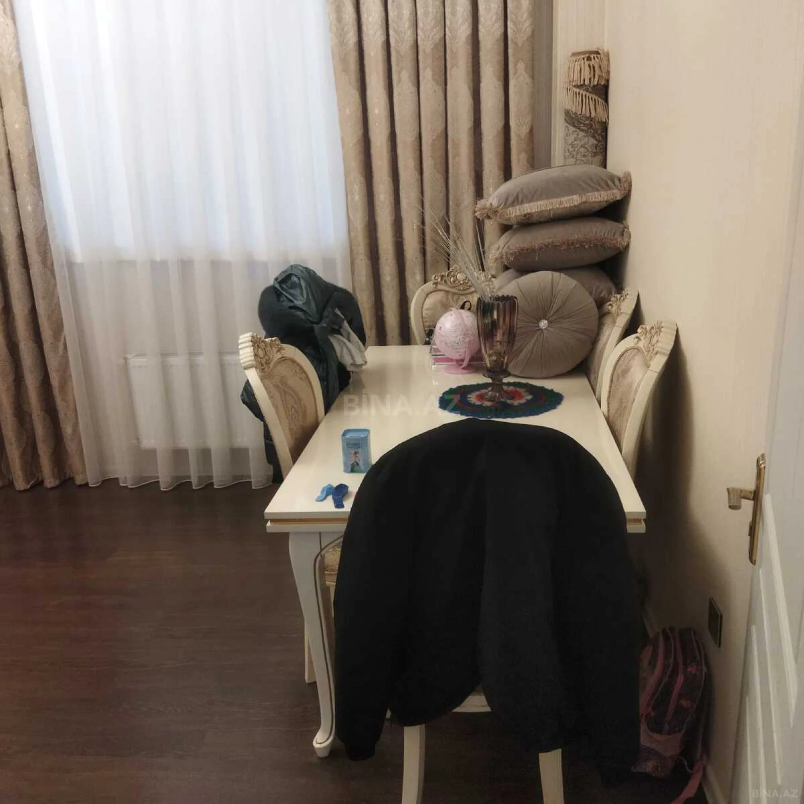 Satılır 2 otaqlı mənzil 60 m²