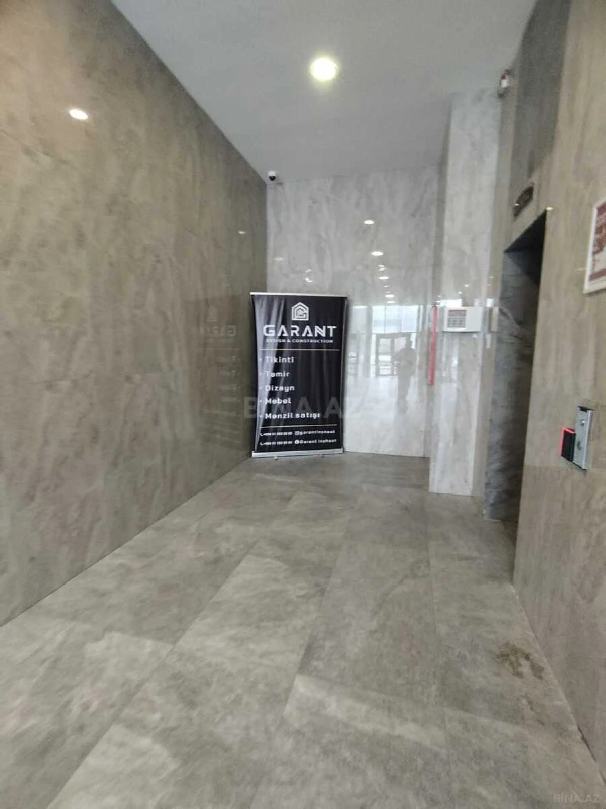 Satılır 6 otaqlı mənzil 396 m²