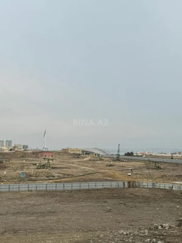 Satılır 2 otaqlı mənzil 79 m²