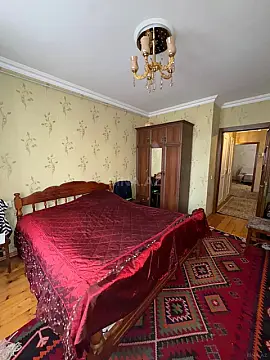 Satılır 4 otaqlı mənzil 85 m²