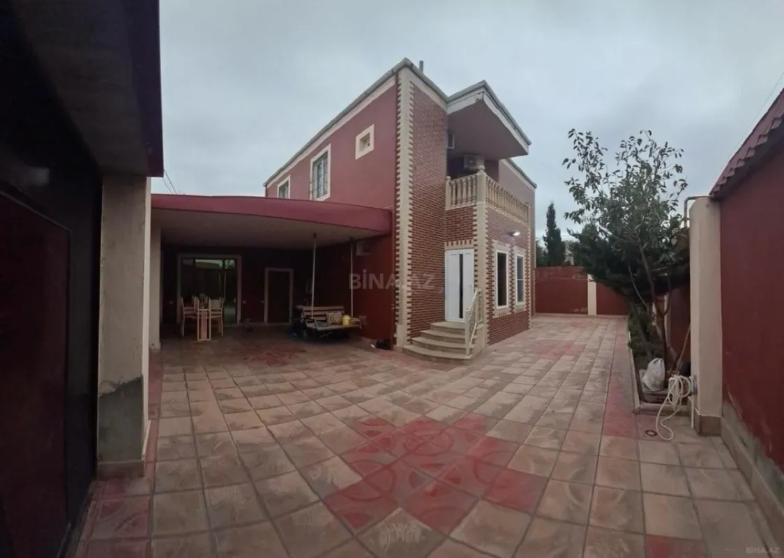 Satılır 5 otaqlı həyət evi 115 m²