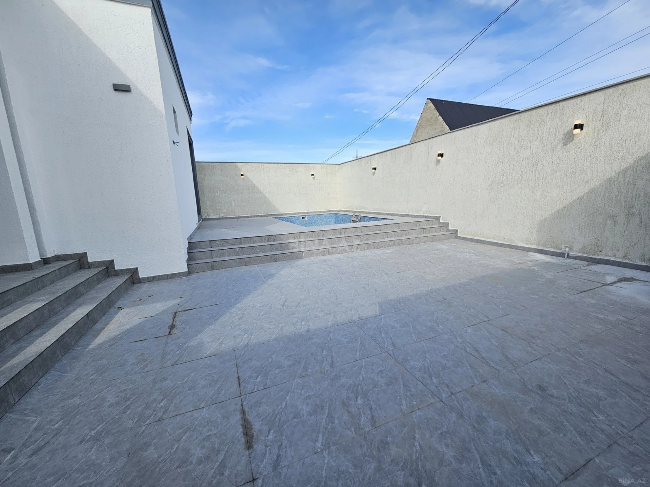 Satılır 3 otaqlı həyət evi 110 m²