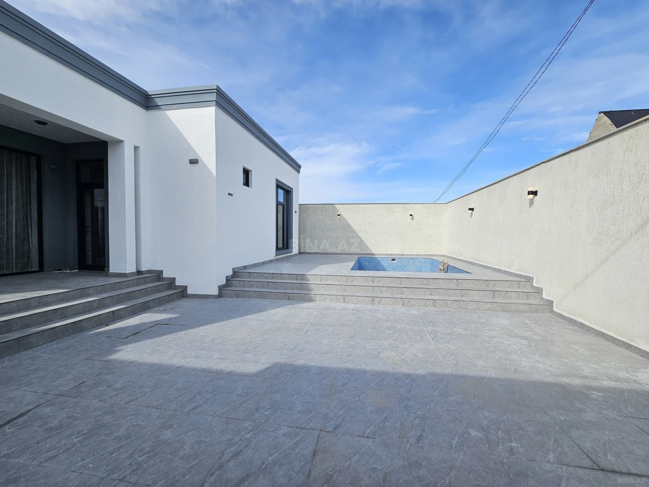 Satılır 3 otaqlı həyət evi 110 m²