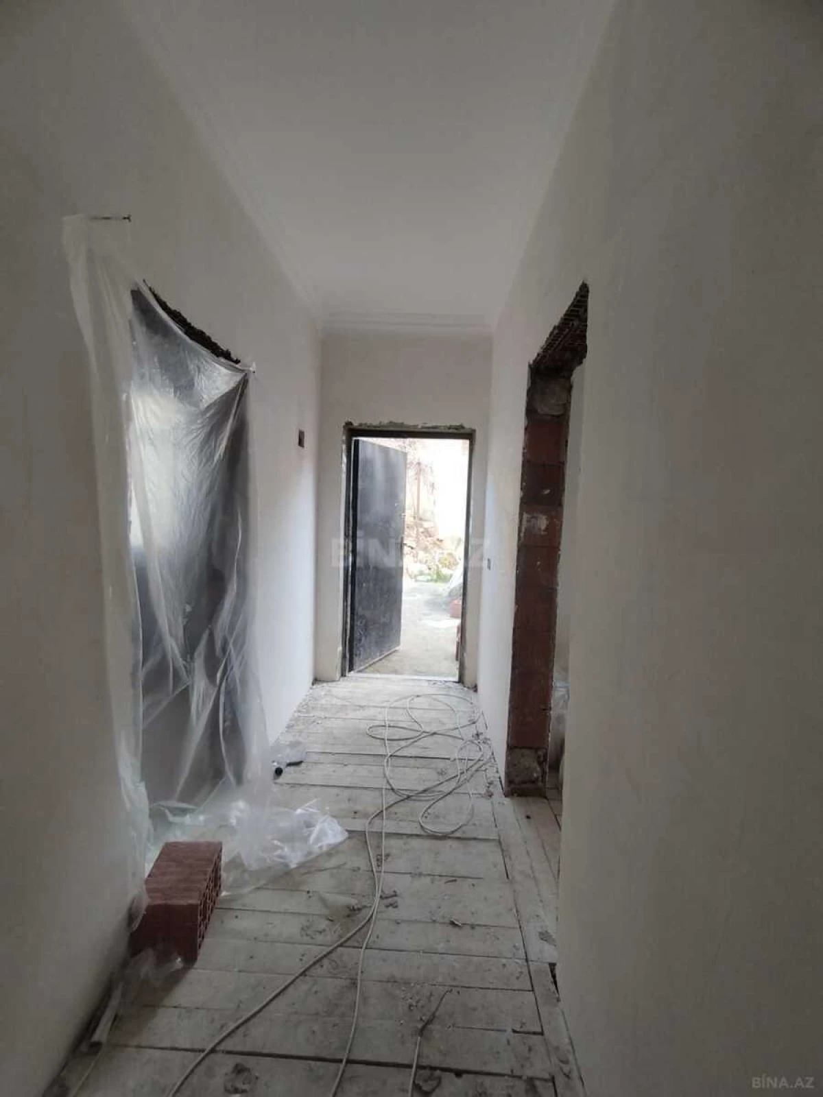 Satılır 3 otaqlı həyət evi 95 m²