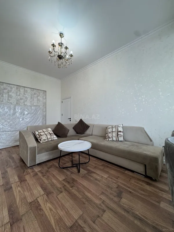 Kirayə verilir 2 otaqlı mənzil 80 m²