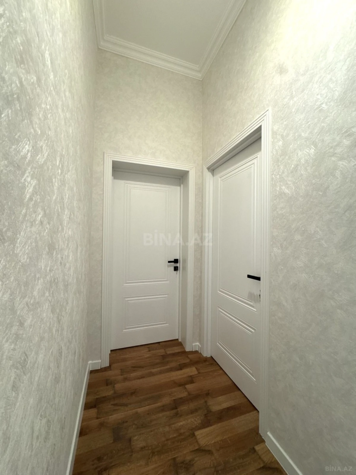 Kirayə verilir 2 otaqlı mənzil 80 m²