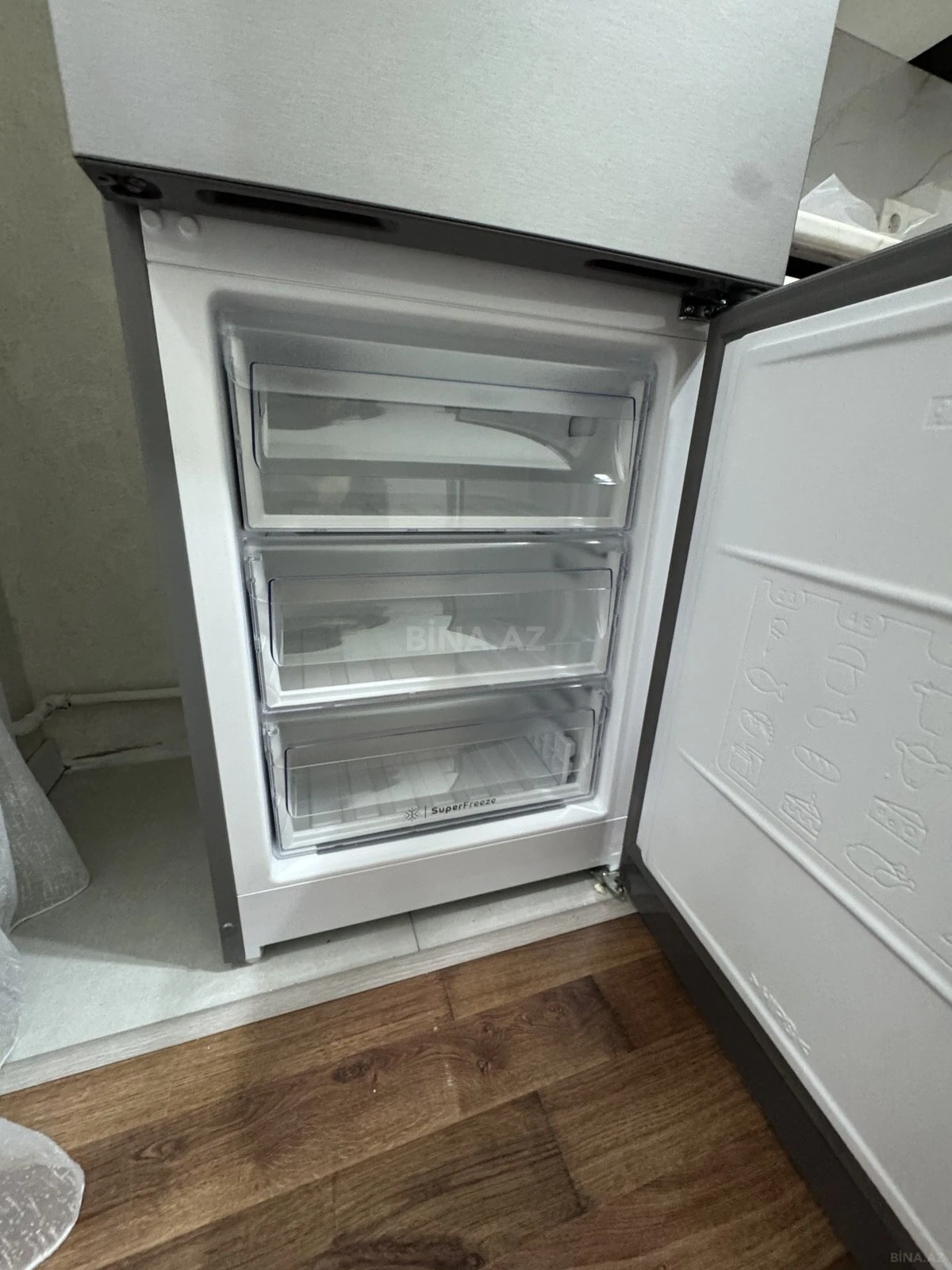 Kirayə verilir 2 otaqlı mənzil 80 m²