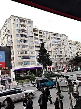 Satılır 4 otaqlı mənzil 159 m²