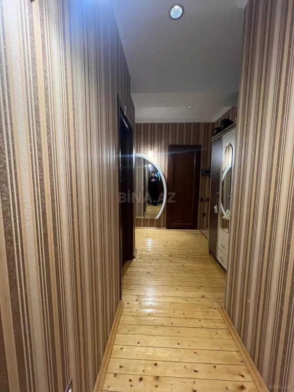 Satılır 2 otaqlı mənzil 80 m²