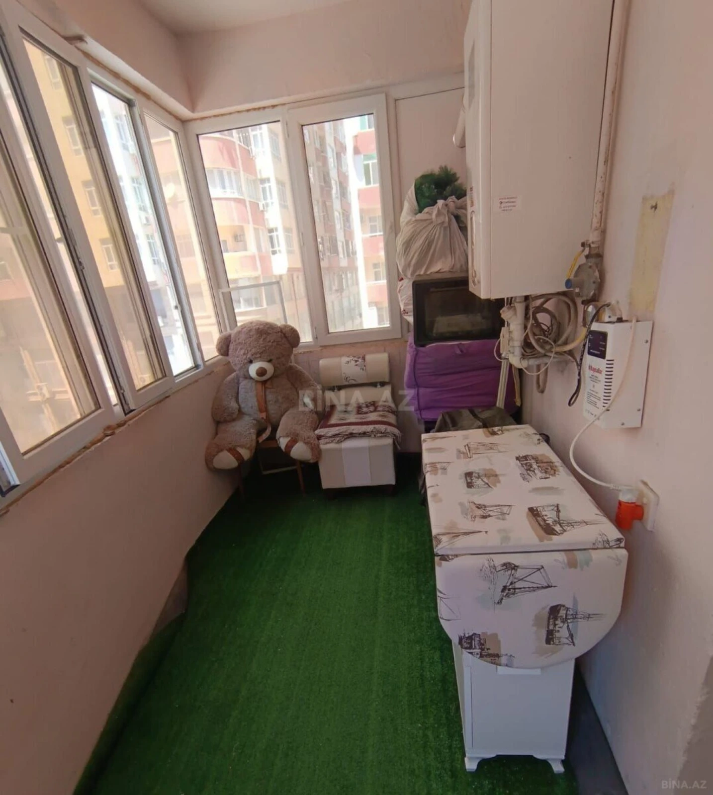 Satılır 2 otaqlı mənzil 81 m²