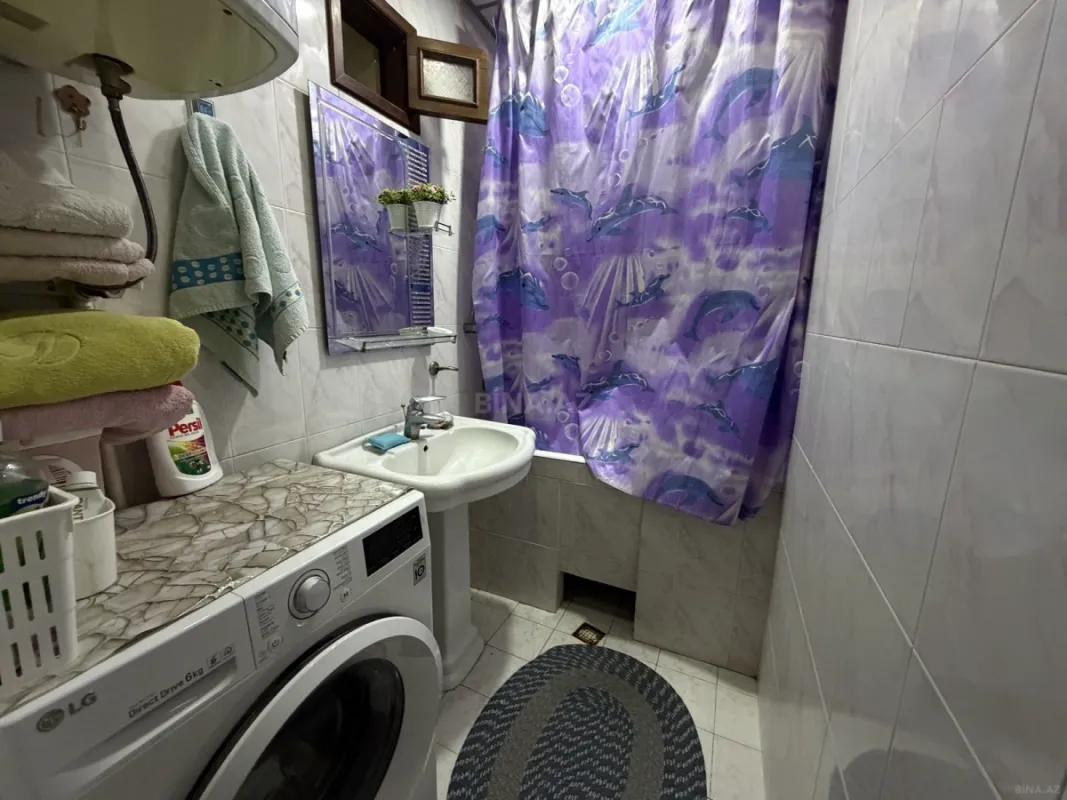 Kirayə verilir 2 otaqlı mənzil 65 m²