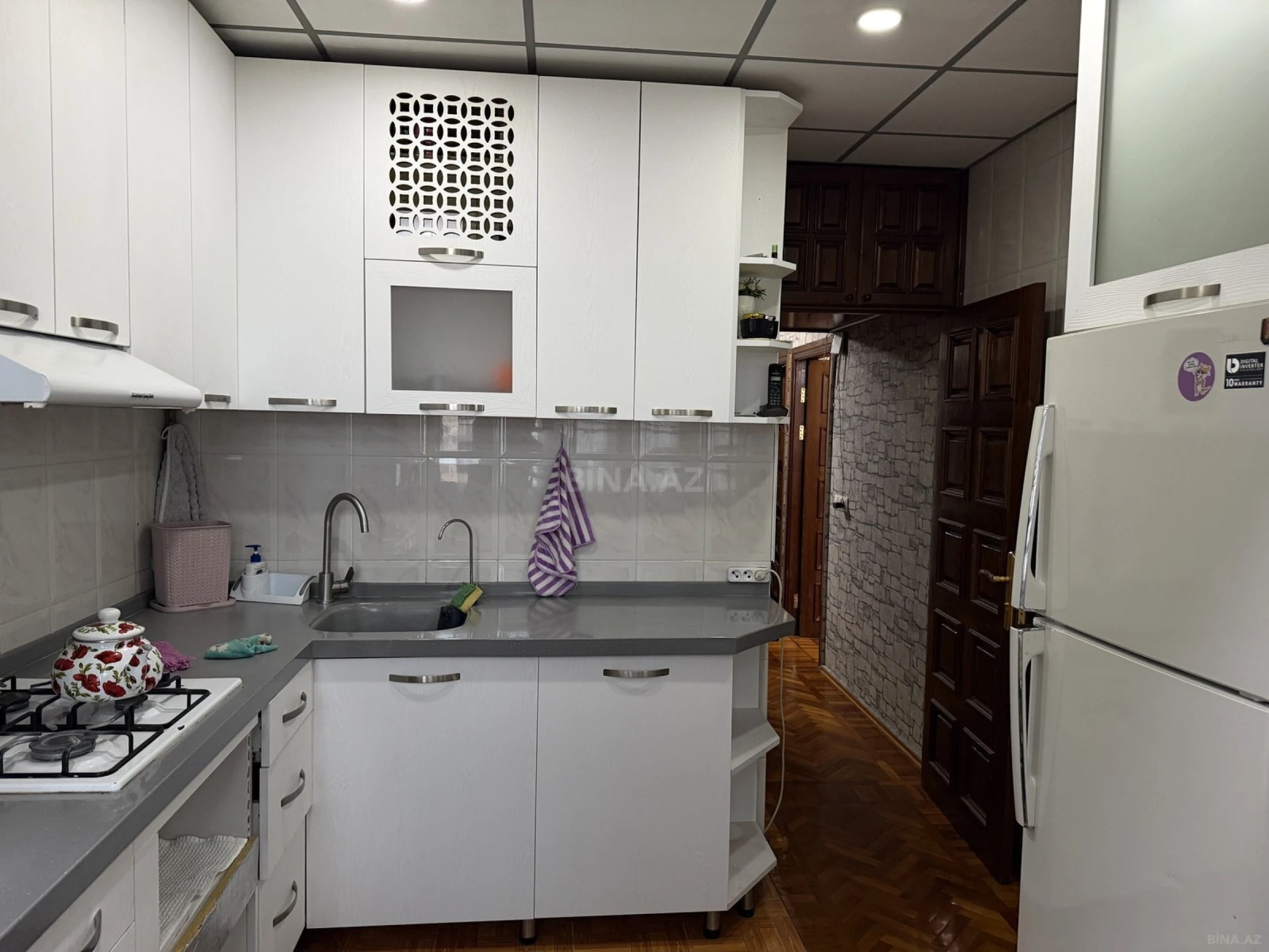 Kirayə verilir 2 otaqlı mənzil 65 m²