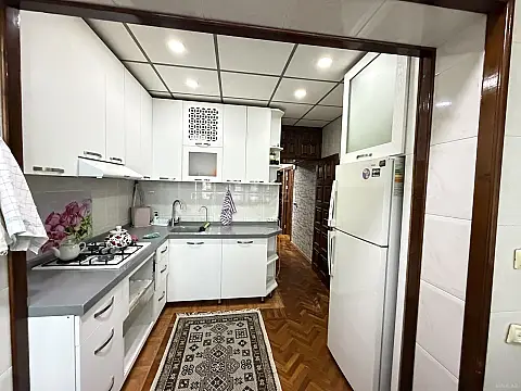 Kirayə verilir 2 otaqlı mənzil 65 m²