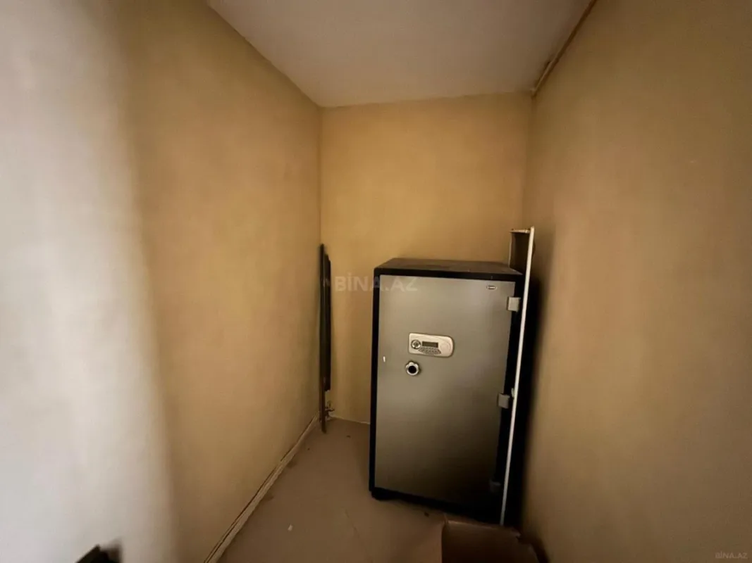 Kirayə verilir 6 otaqlı ofis 320 m²