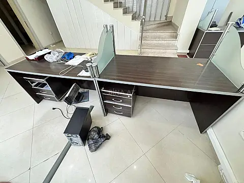 Kirayə verilir 6 otaqlı ofis 320 m²