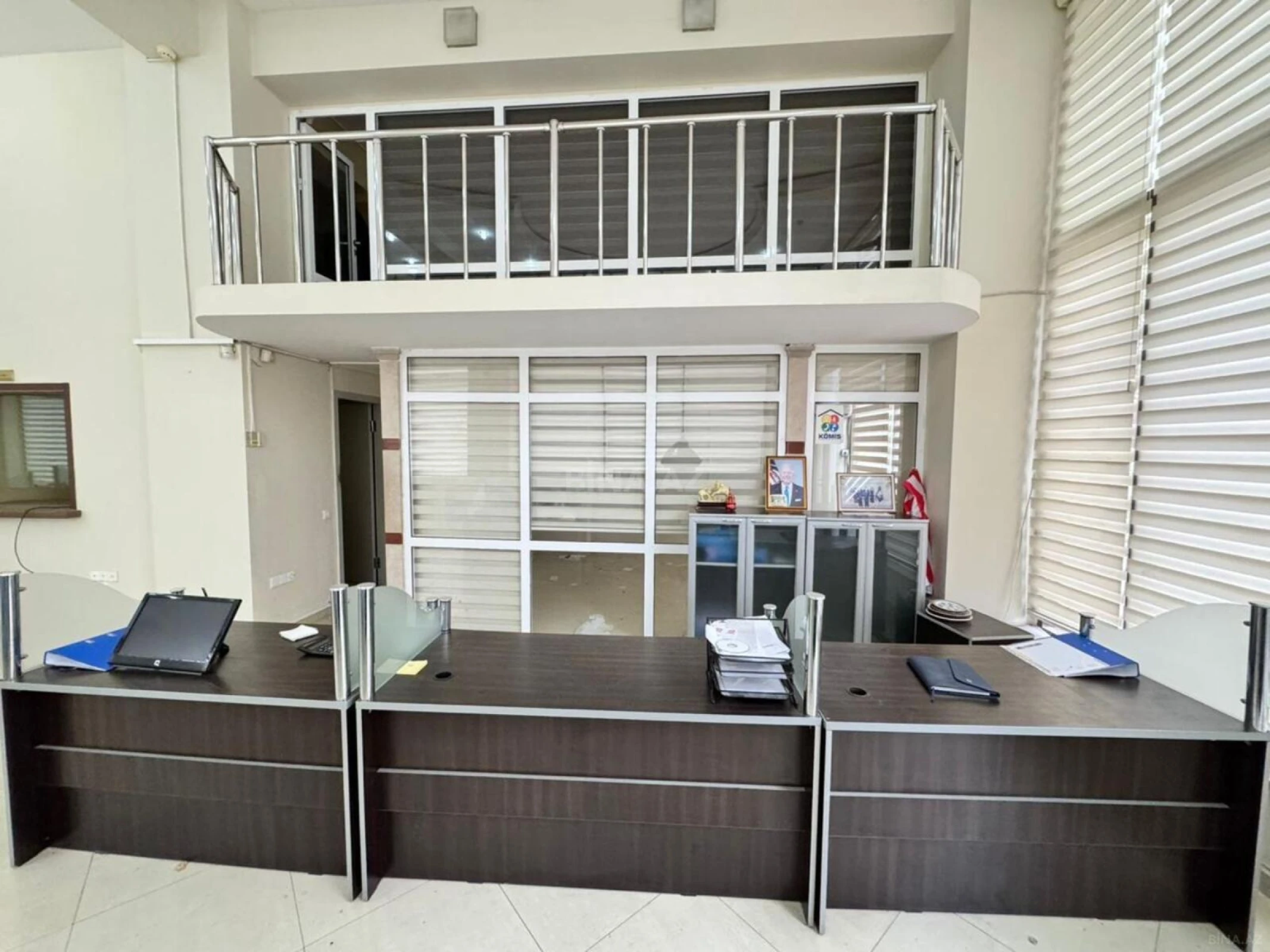 Kirayə verilir 6 otaqlı ofis 320 m²