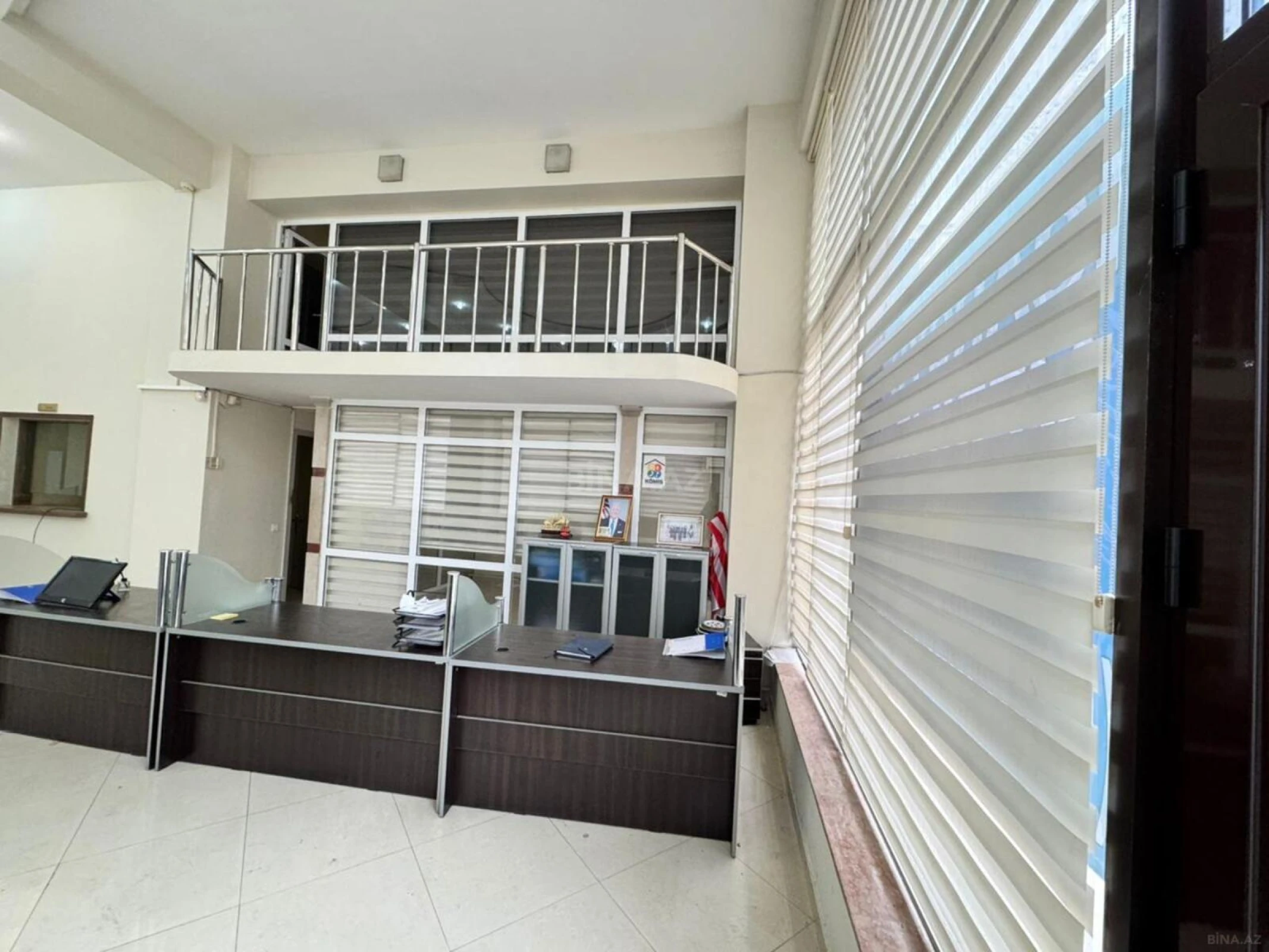 Kirayə verilir 6 otaqlı ofis 320 m²