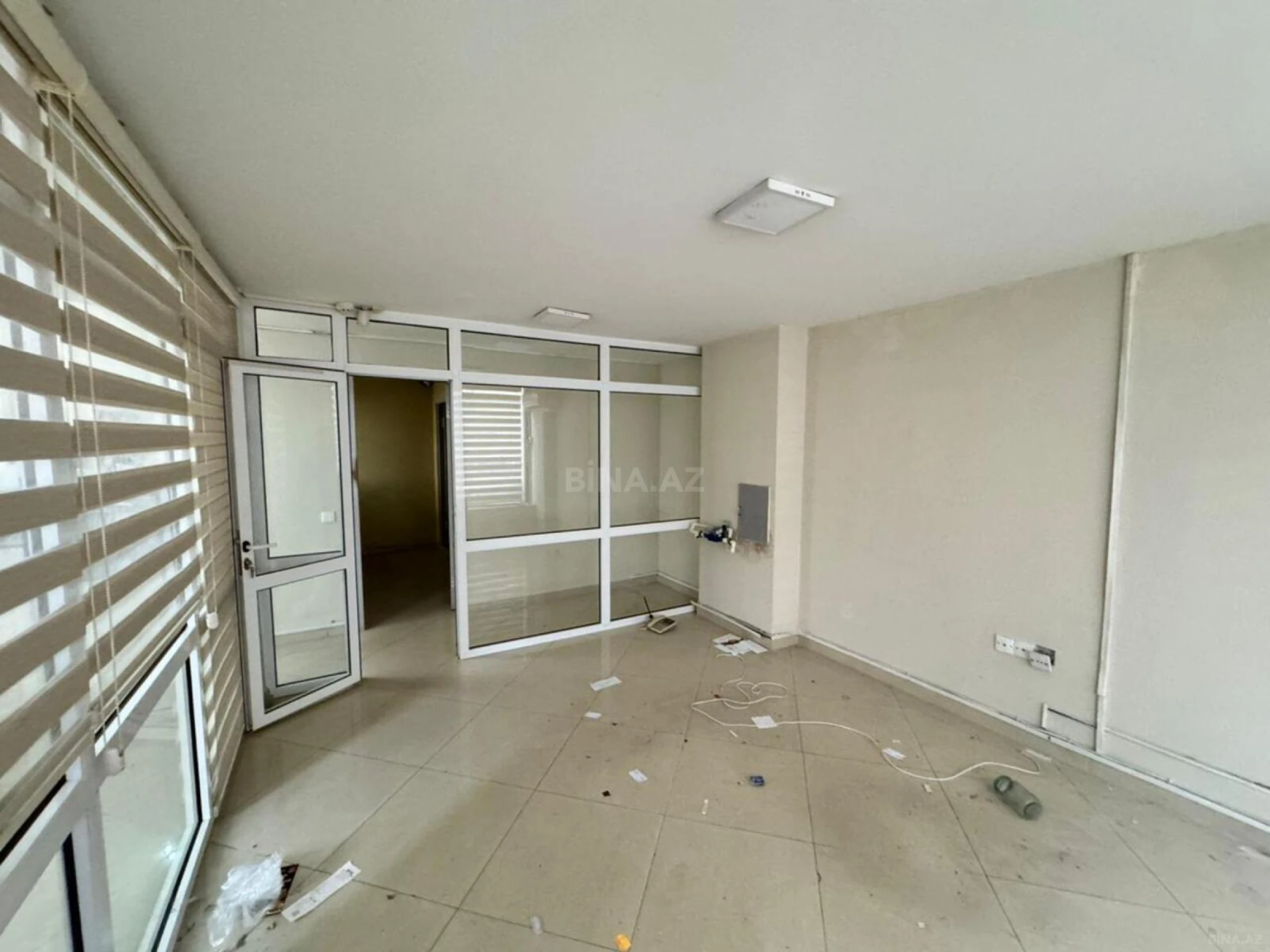 Kirayə verilir 6 otaqlı ofis 320 m²