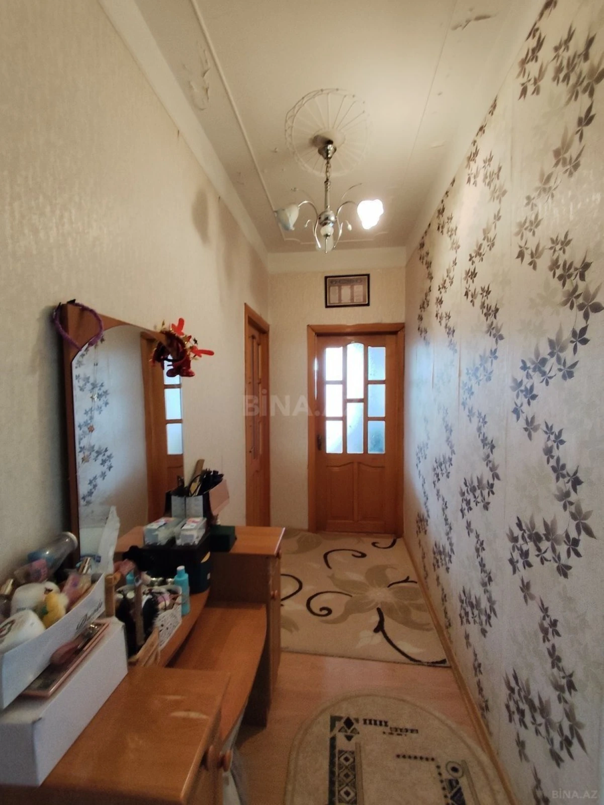 Satılır 2 otaqlı mənzil 60 m²