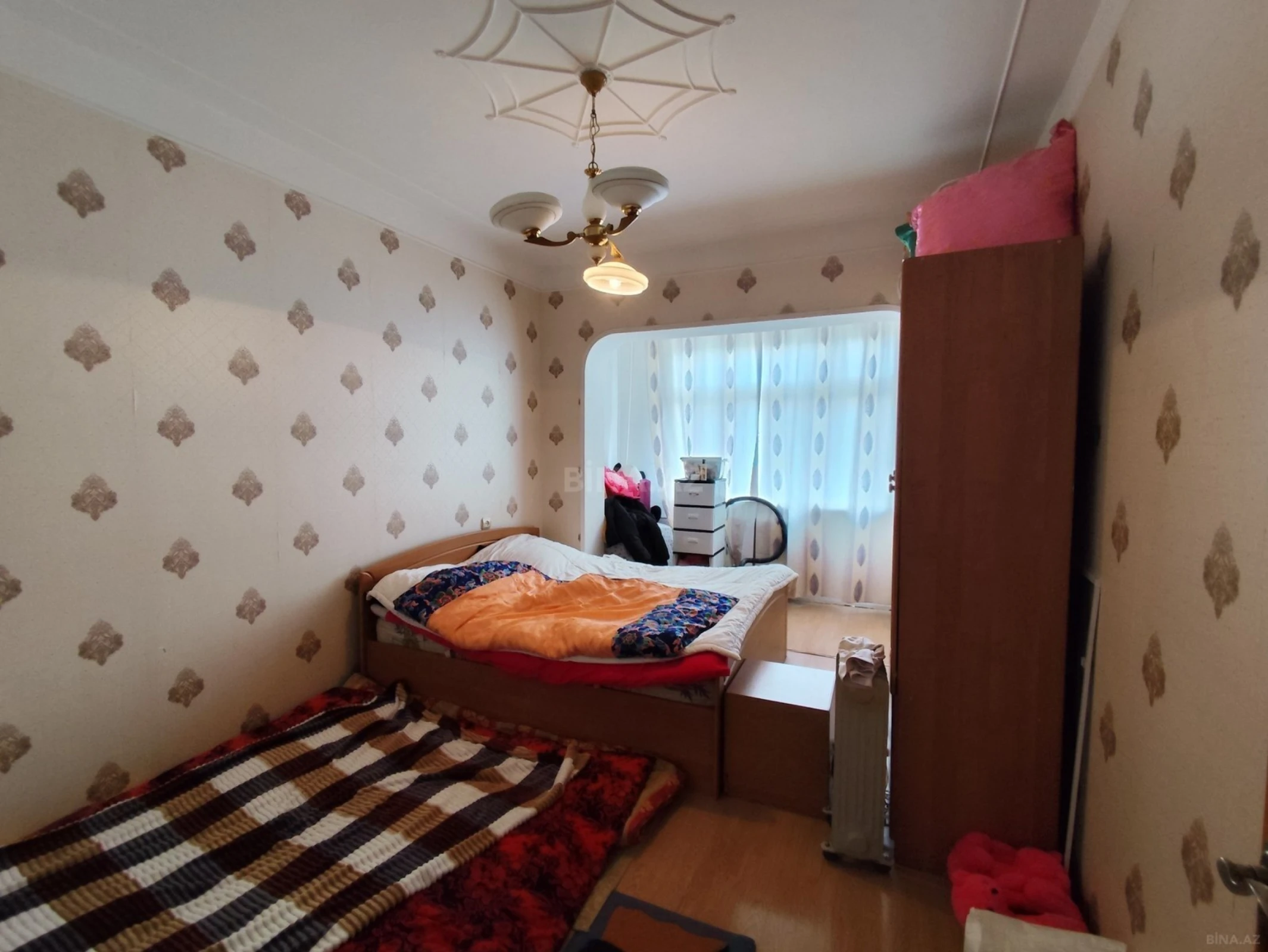 Satılır 2 otaqlı mənzil 60 m²