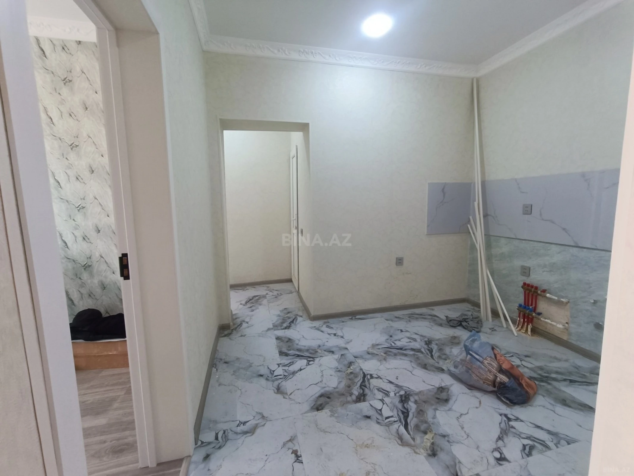 Satılır 3 otaqlı həyət evi 65 m²