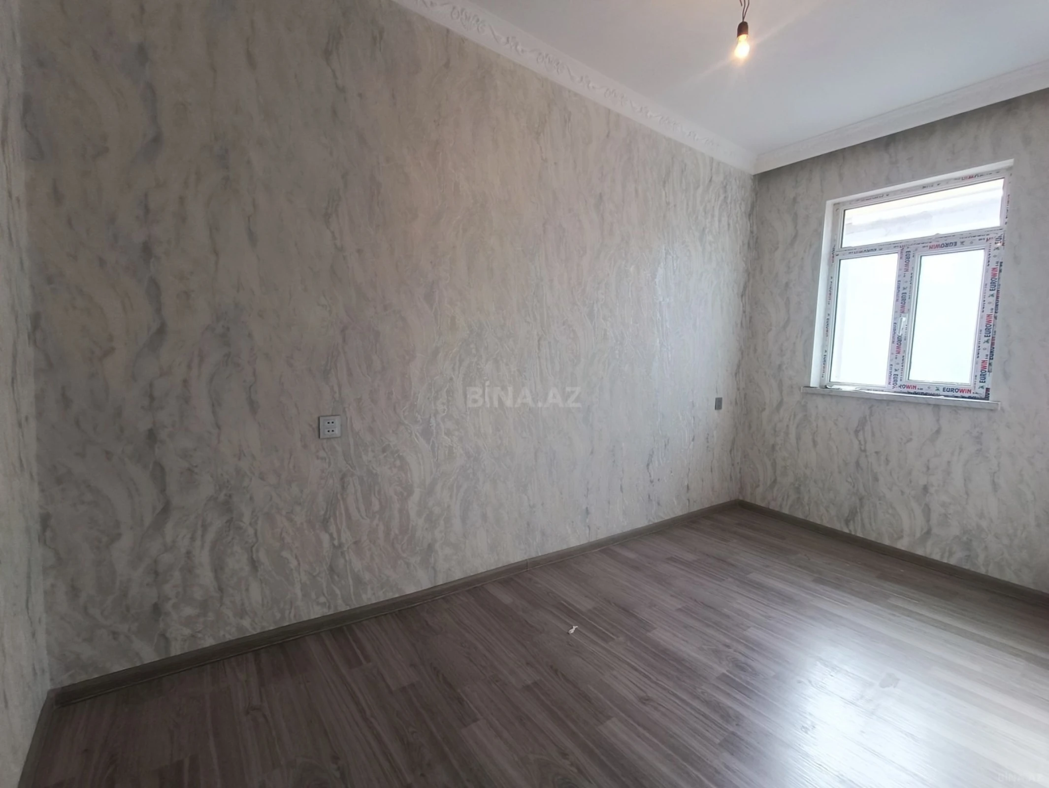Satılır 3 otaqlı həyət evi 65 m²