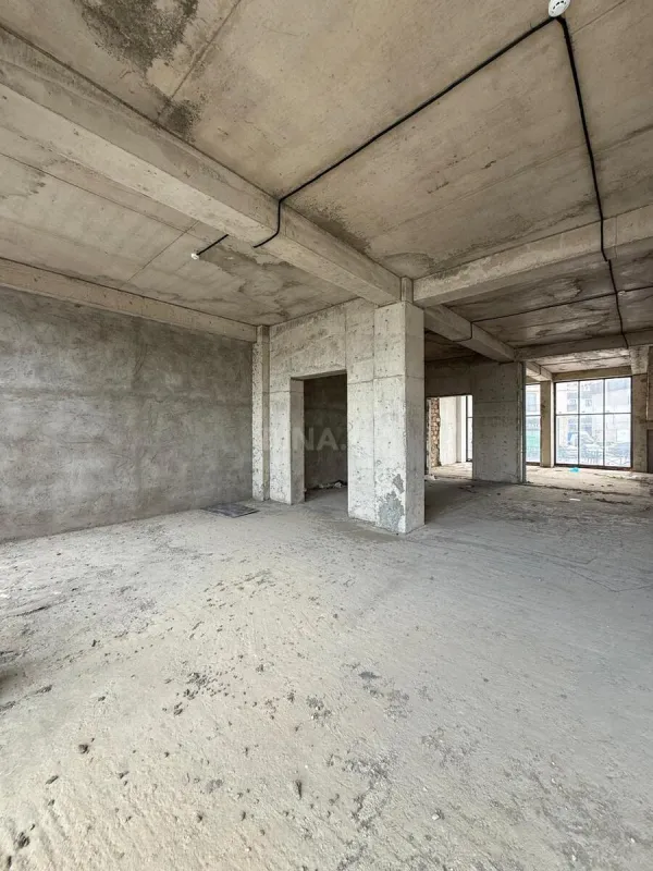 Kirayə verilir obyekt 97 m²