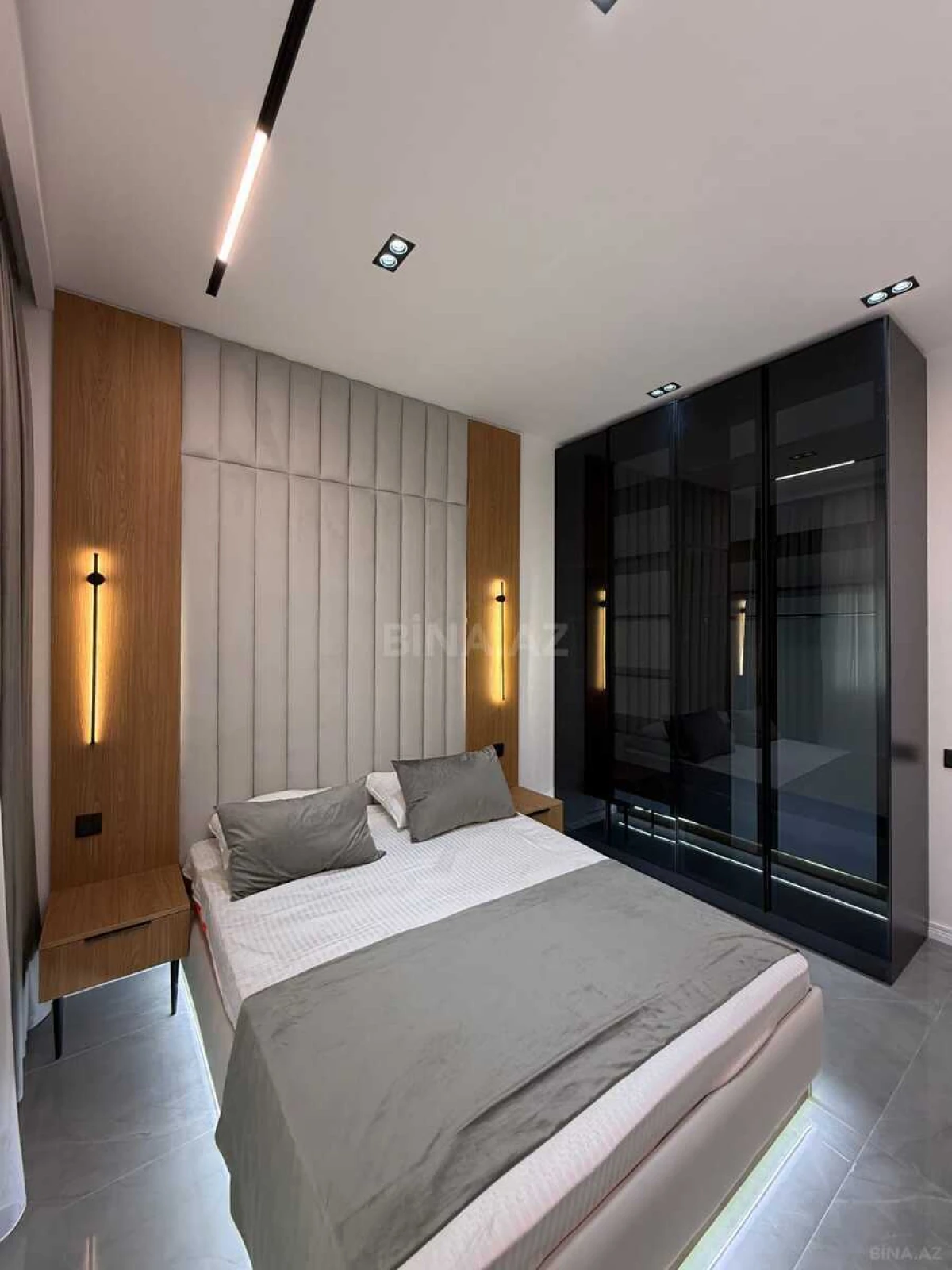 Satılır 2 otaqlı mənzil 66 m²