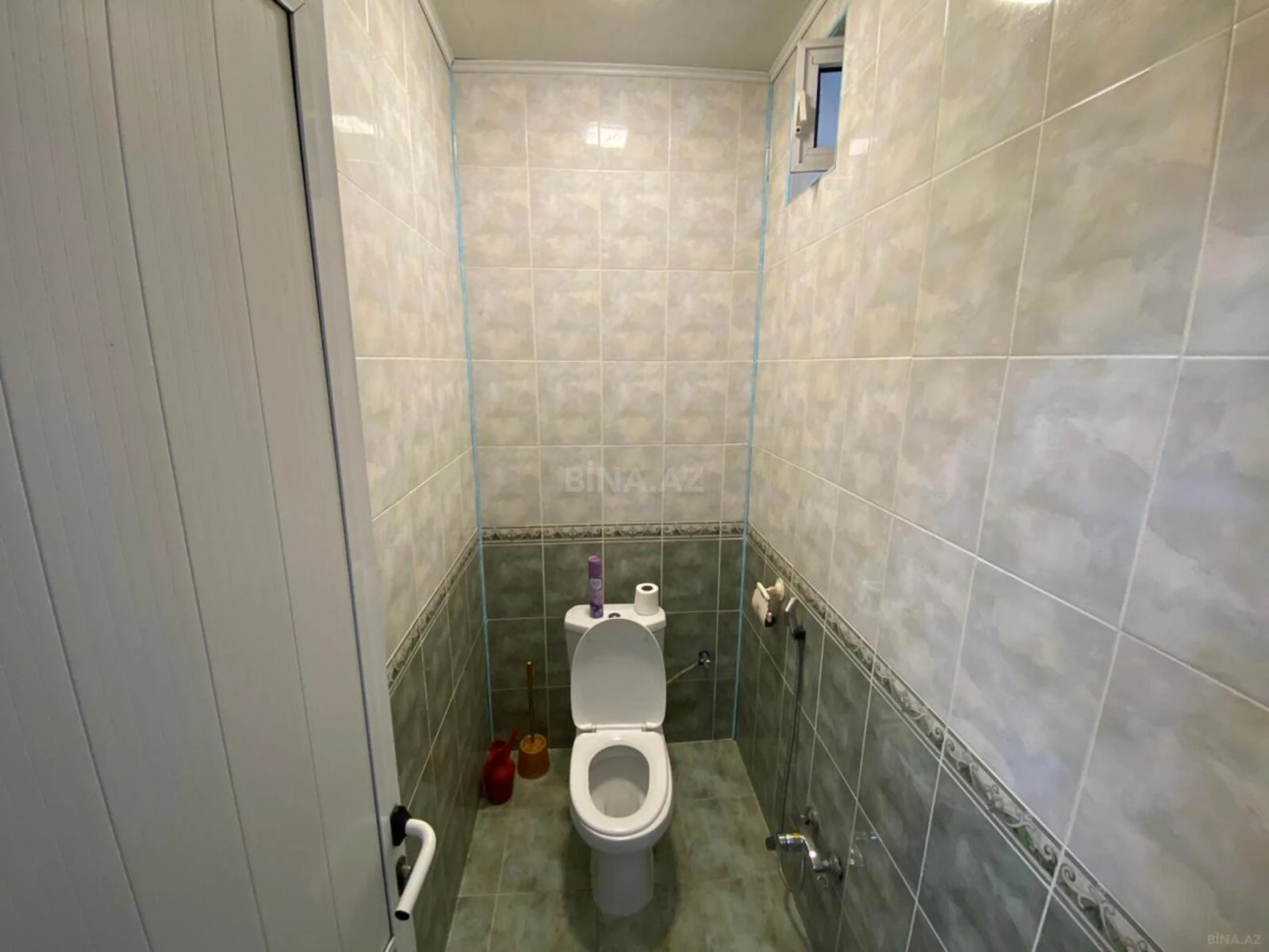 Satılır 6 otaqlı həyət evi 200 m²