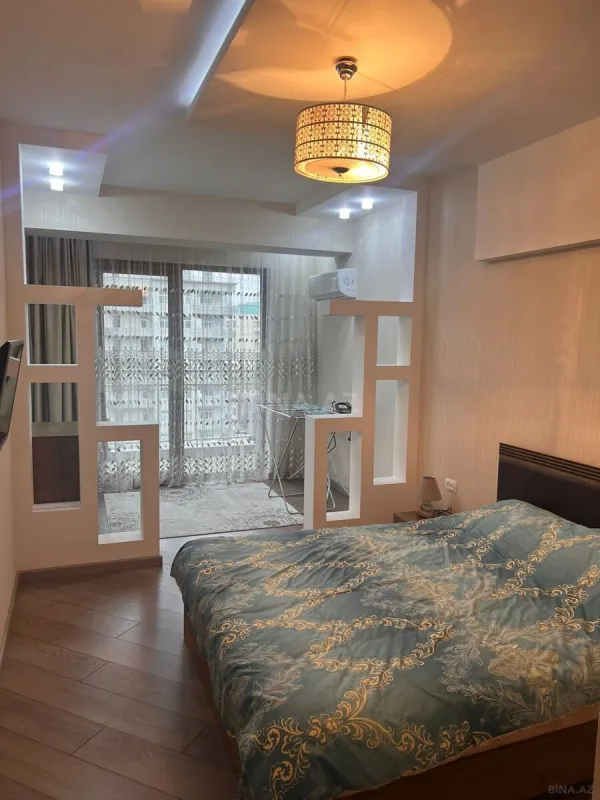 Kirayə verilir 2 otaqlı mənzil 75 m²