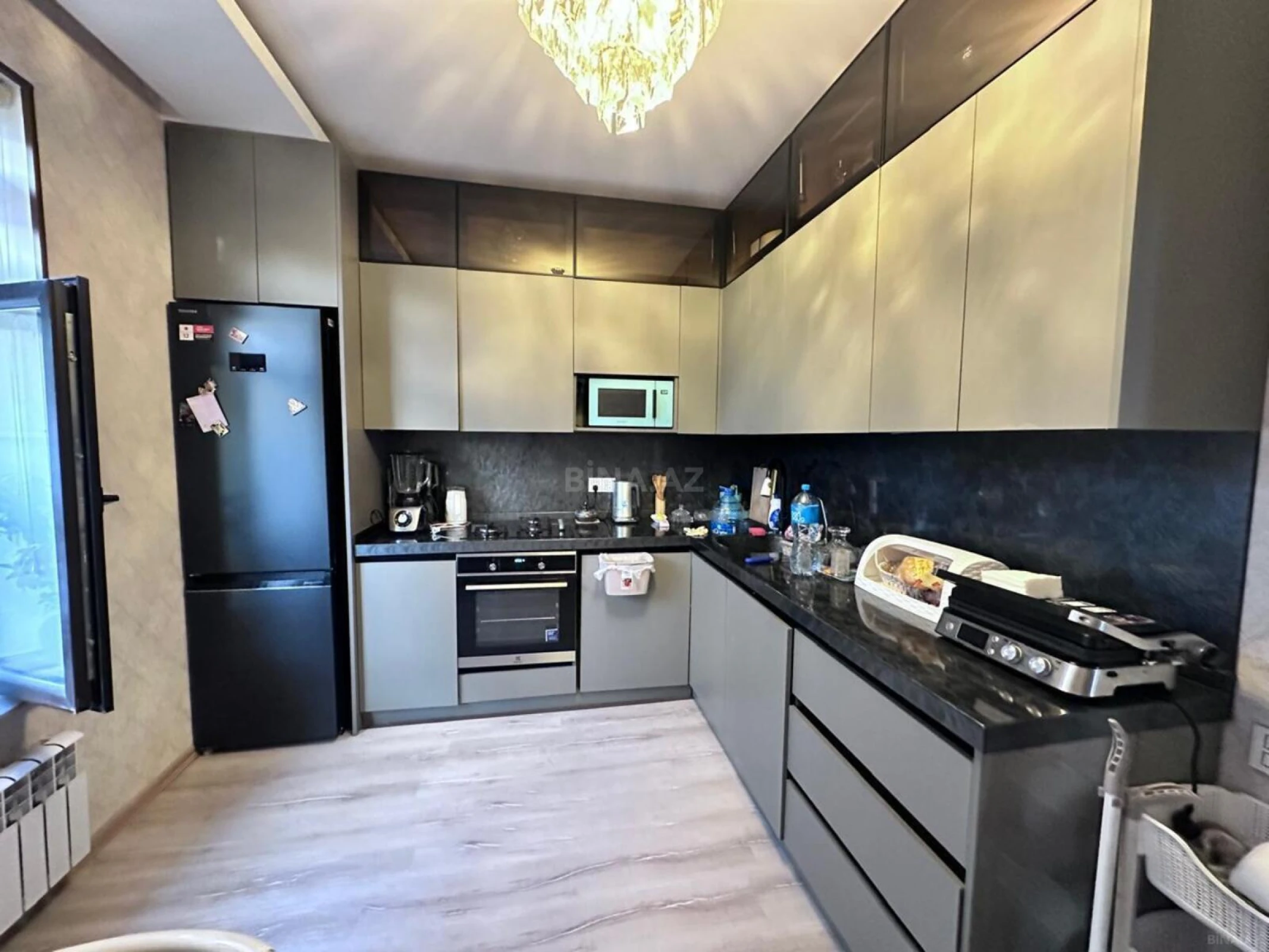 Satılır 4 otaqlı həyət evi 200 m²