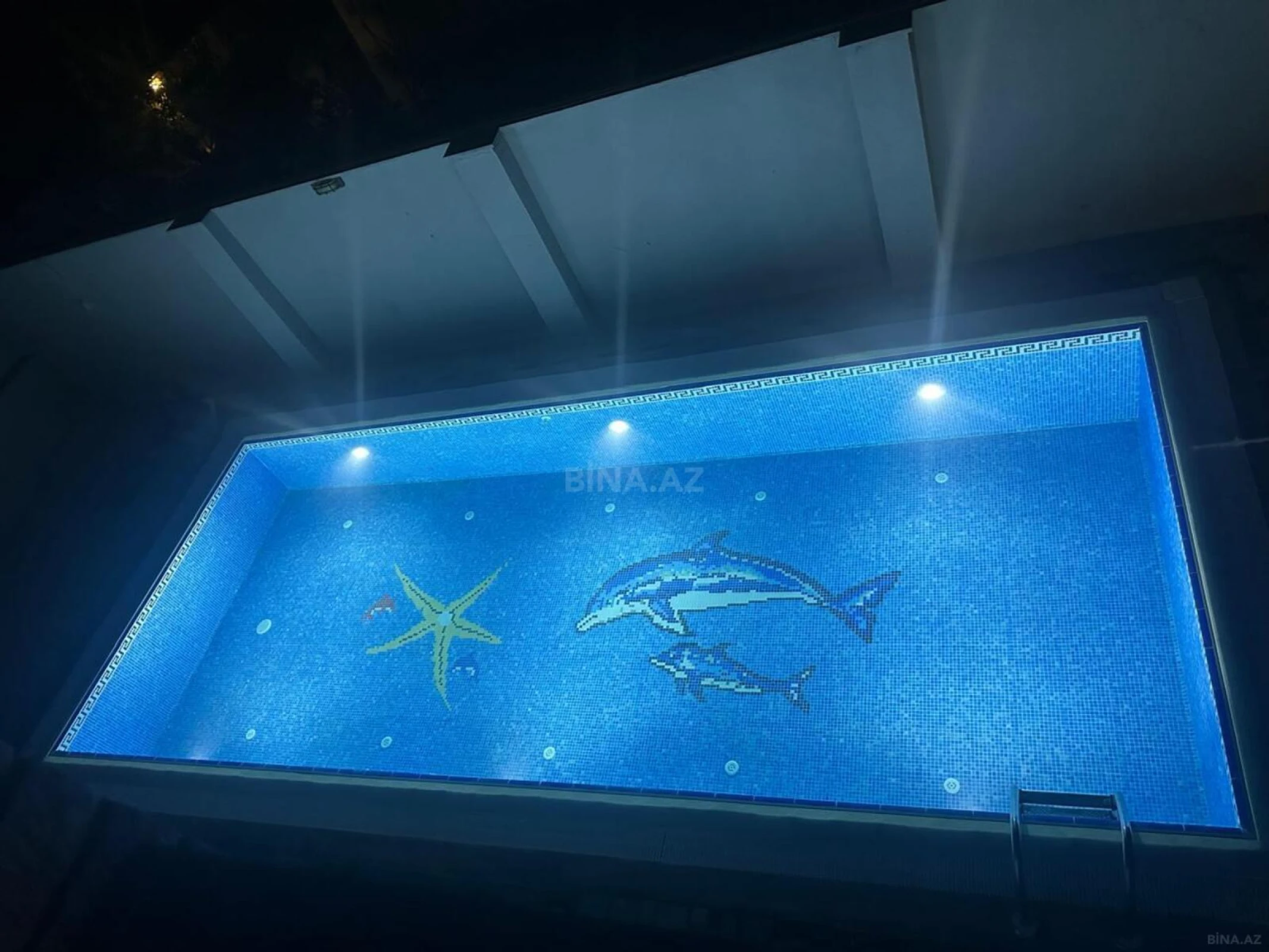 Satılır 4 otaqlı həyət evi 200 m²