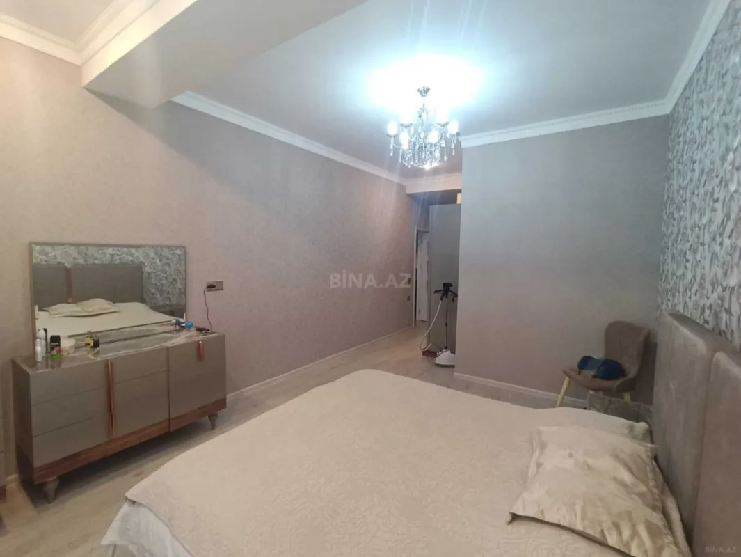 Satılır 2 otaqlı mənzil 71 m²
