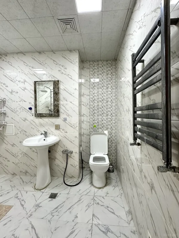 Satılır 2 otaqlı mənzil 68 m²