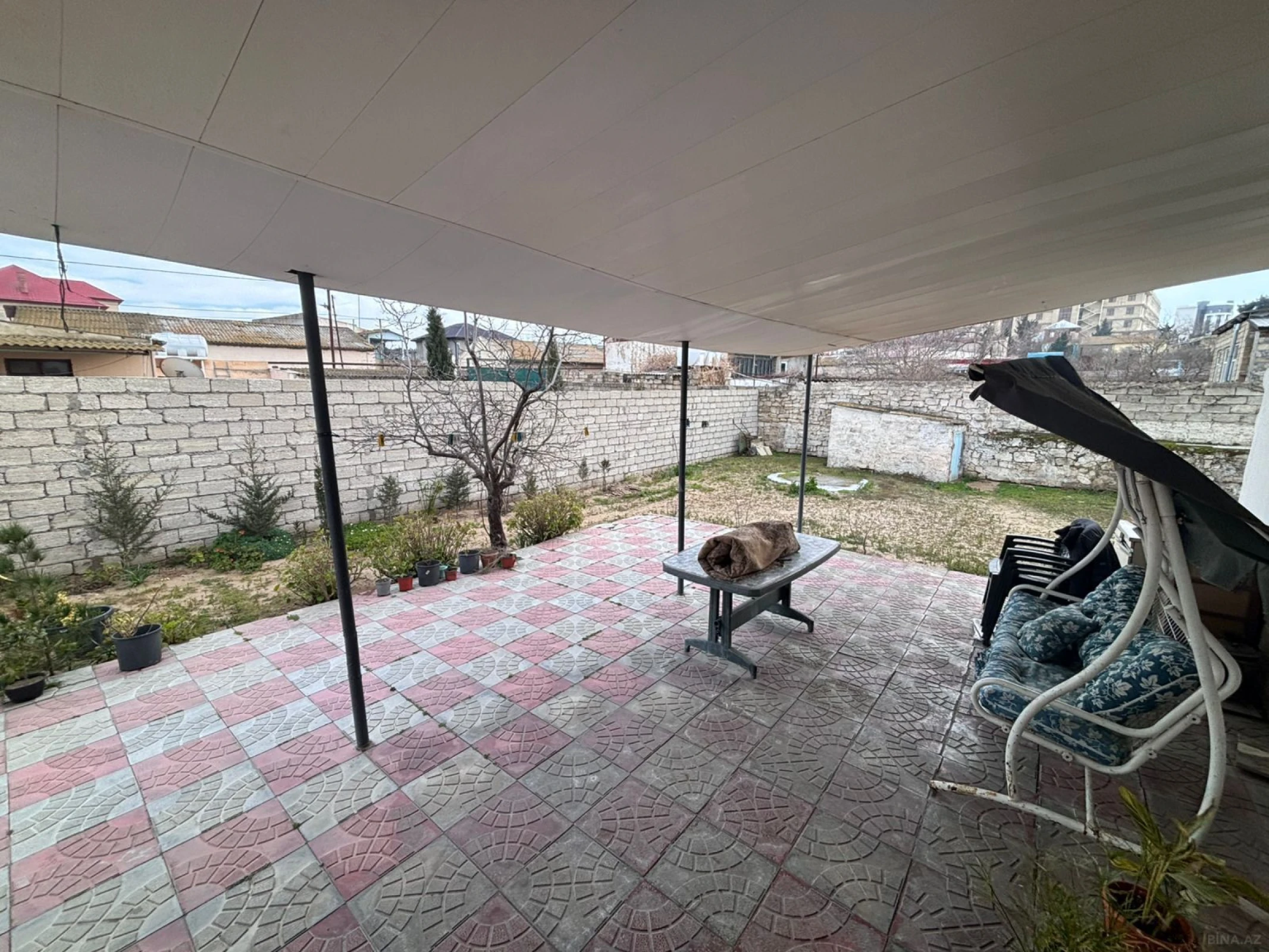 Satılır 4 otaqlı həyət evi 120 m²