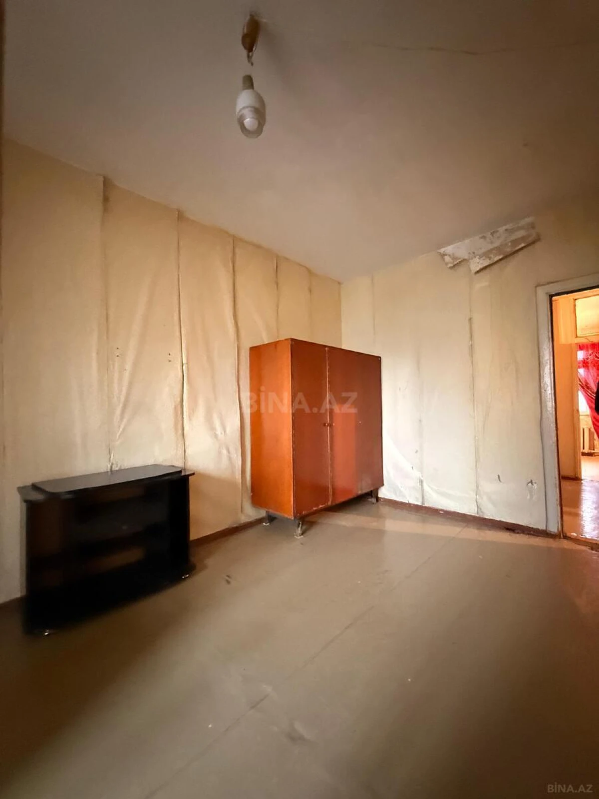 Satılır 4 otaqlı mənzil 100 m²