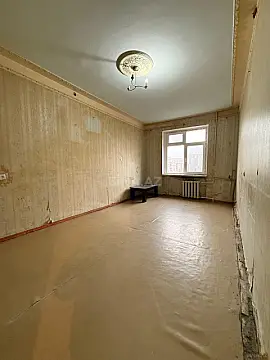 Satılır 4 otaqlı mənzil 100 m²