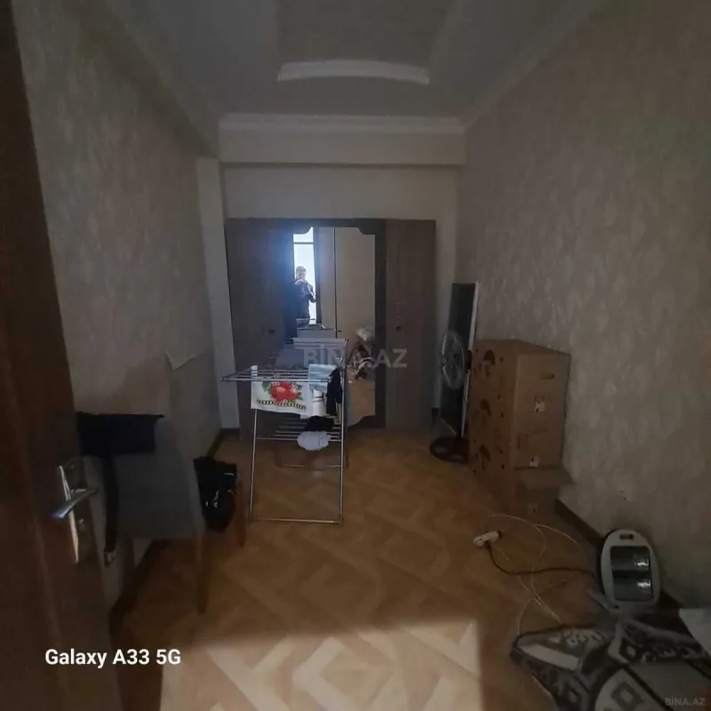 Satılır 3 otaqlı mənzil 76 m²