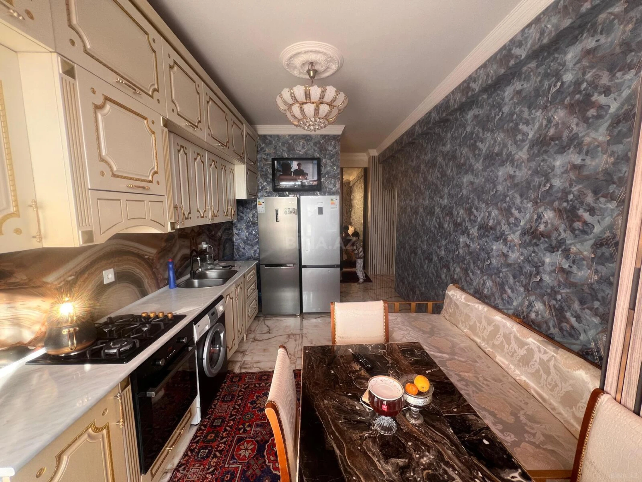 Satılır 3 otaqlı mənzil 120 m²