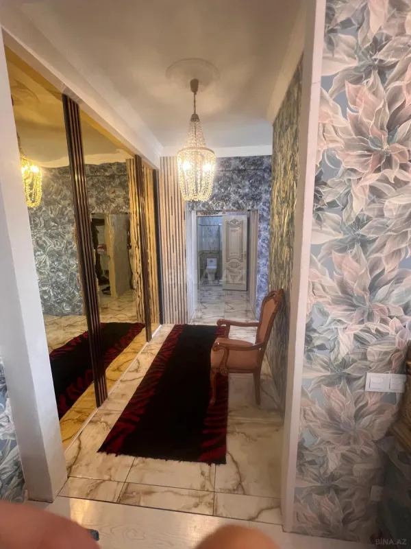 Satılır 3 otaqlı mənzil 120 m²