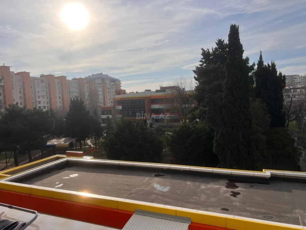 Satılır 3 otaqlı mənzil 120 m²