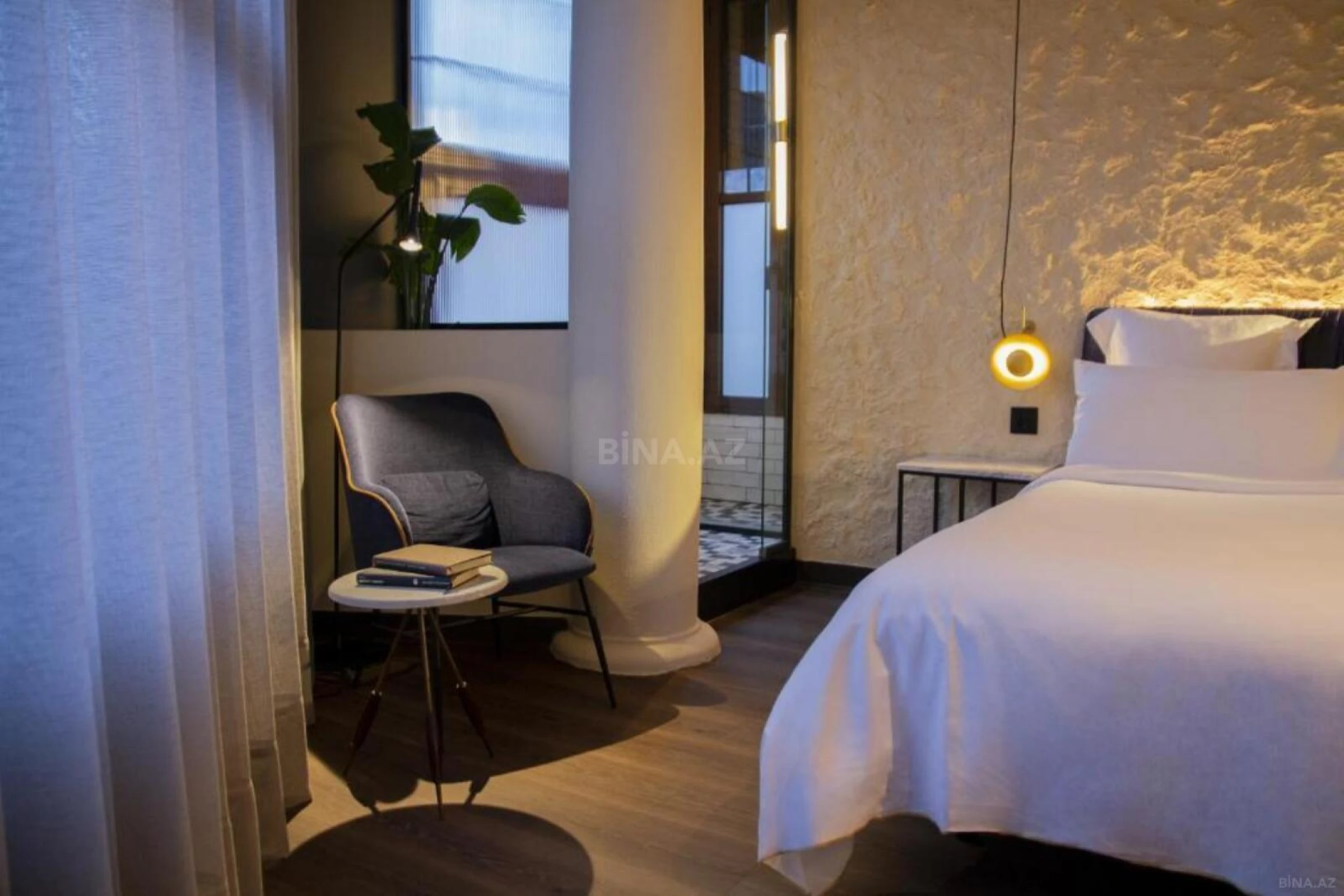 Kirayə verilir 2 otaqlı mənzil 72 m²