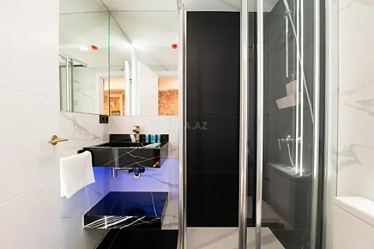 Kirayə verilir 2 otaqlı mənzil 72 m²