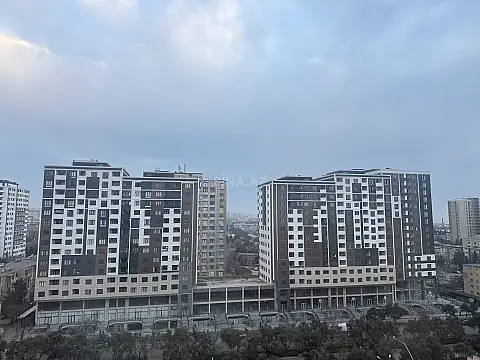 Satılır 3 otaqlı mənzil 126 m²