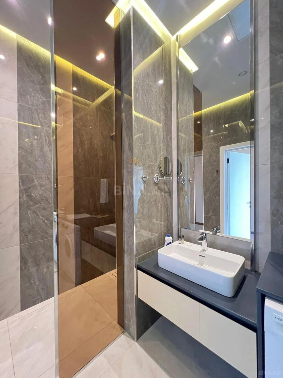 Satılır 1 otaqlı mənzil 45 m²