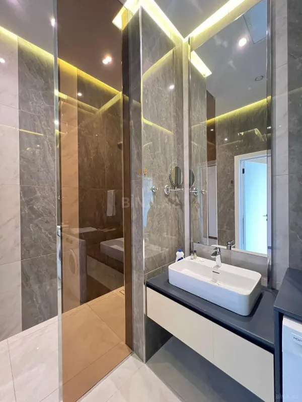 Satılır 1 otaqlı mənzil 45 m²