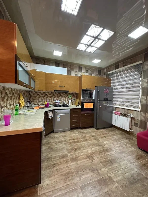 Satılır 3 otaqlı mənzil 100 m²